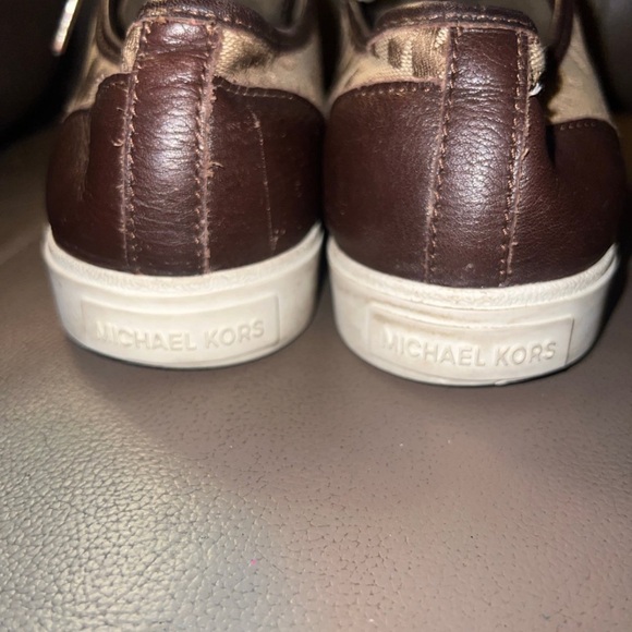 Michael Kors Signature Sneakers, Women’s Size 9.5 - Picture 5 of 6